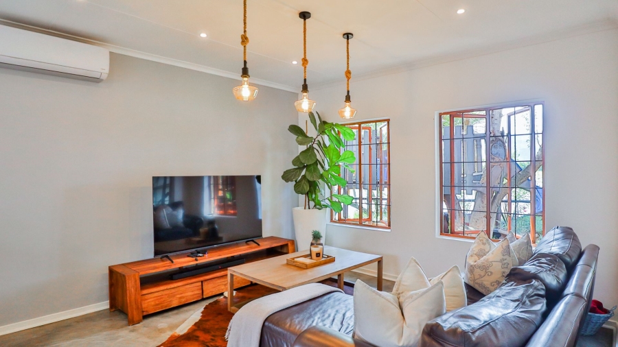To Let 3 Bedroom Property for Rent in The Coves North West